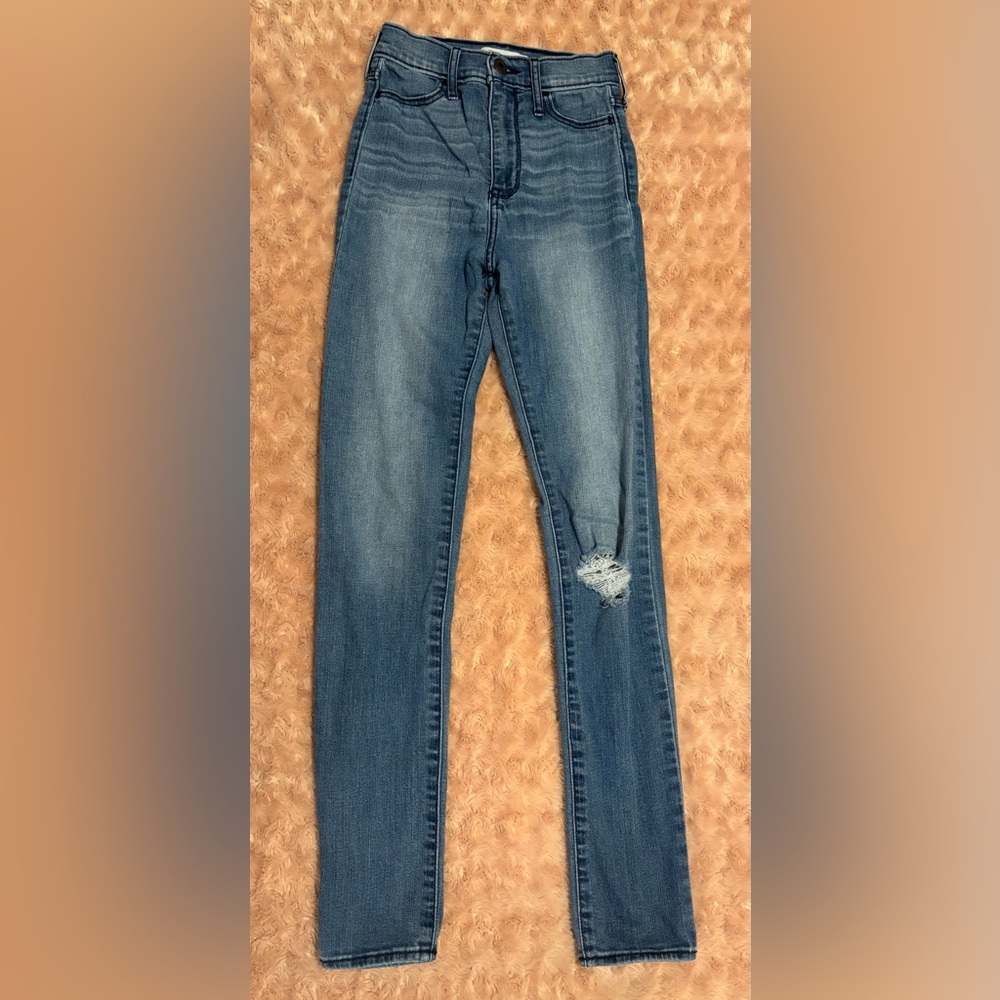 Abercrombie Kids Slim High Waisted Jeans Size 14 Slim ~In excellent condition